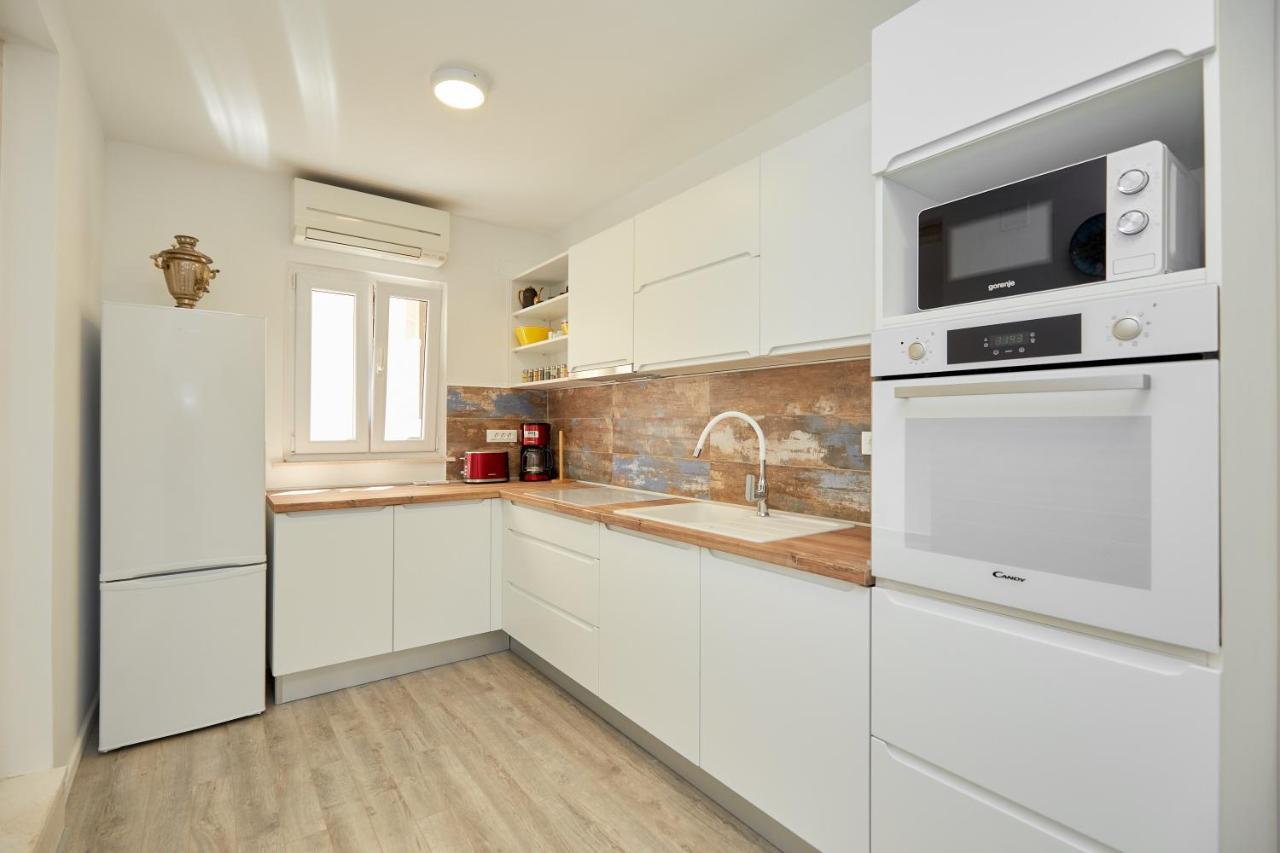 Festina Lente Holiday home *